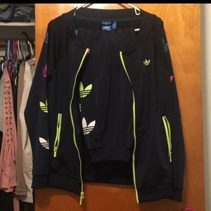 ADIDAS TRACK SUIT 2 PC CAPRIS (NOT FULL LENGTH)